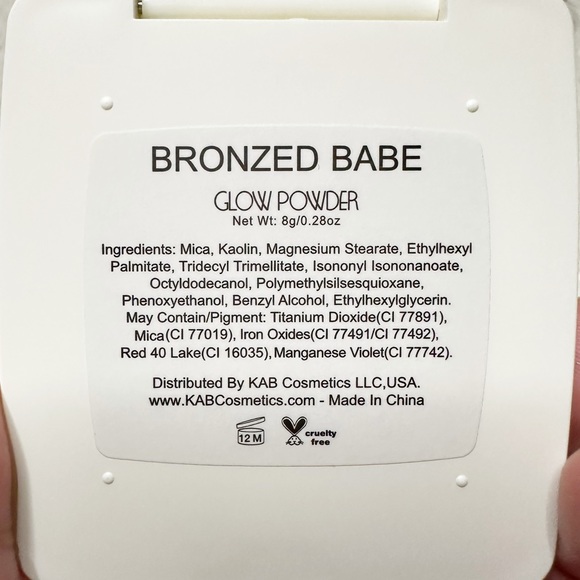 NIB KAB Cosmetics Pressed Glow Powder in Bronzed Babe Full Size, 8g - Picture 5 of 7